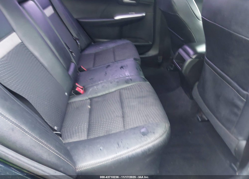 2014 TOYOTA CAMRY SE VIN: 4T1BF1FK4EU764533