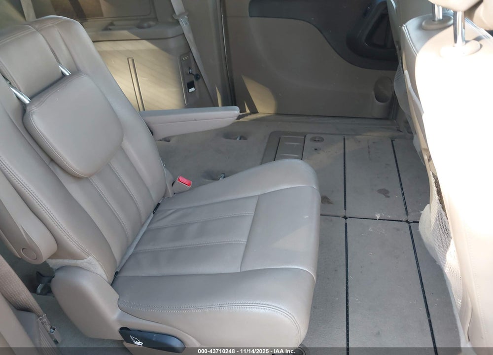2013 CHRYSLER TOWN & COUNTRY TOURING VIN: 2C4RC1BG7DR566344