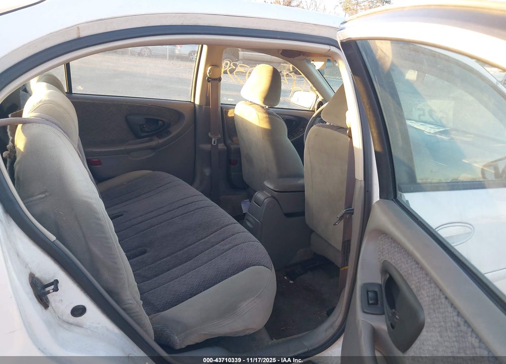 2000 CHEVROLET MALIBU VIN: 1G1ND52J3Y6189161