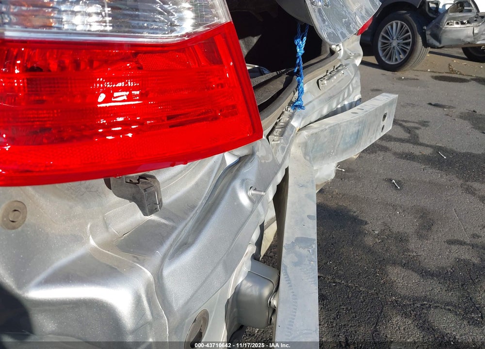 2016 TOYOTA CAMRY SE VIN: 4T1BF1FKXGU547085