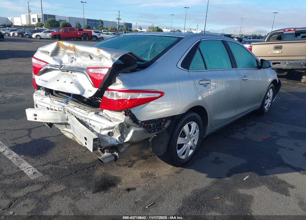 2016 TOYOTA CAMRY SE VIN: 4T1BF1FKXGU547085