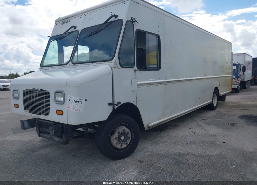 2013 FREIGHTLINER CHASSIS M LINE WALK-IN VAN VIN: 4UZAC3DV4DCFF6796