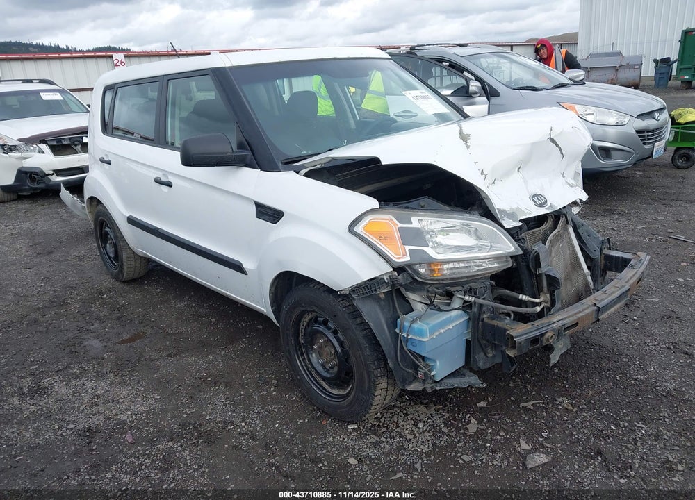 2011 KIA SOUL VIN: KNDJT2A10B7288112