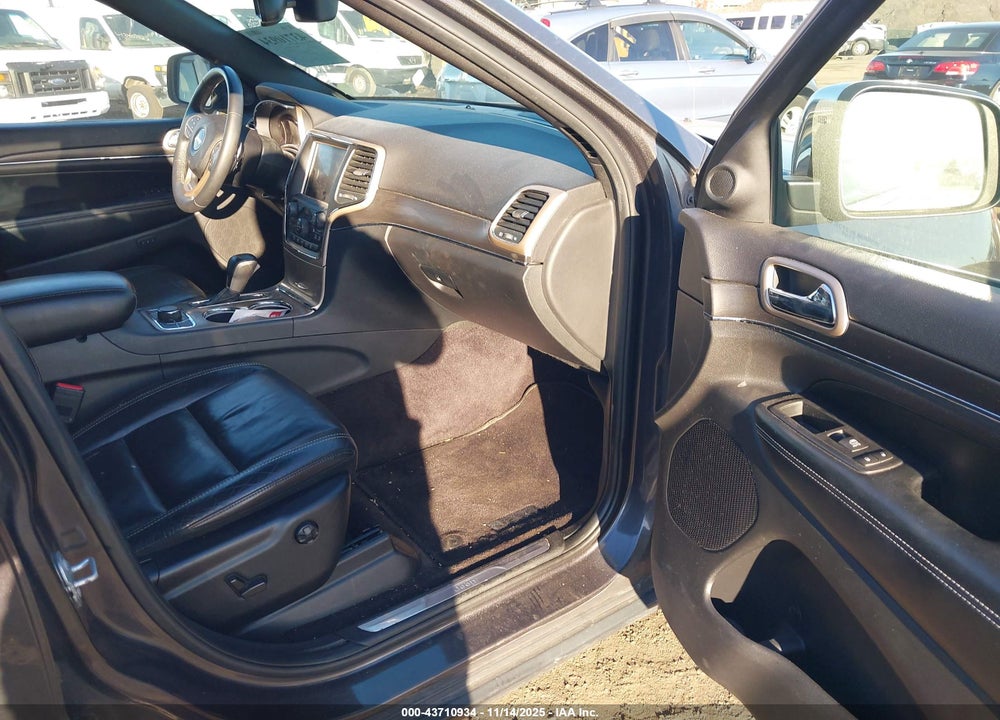 2016 JEEP GRAND CHEROKEE VIN: 1C4RJFBG9GC355064