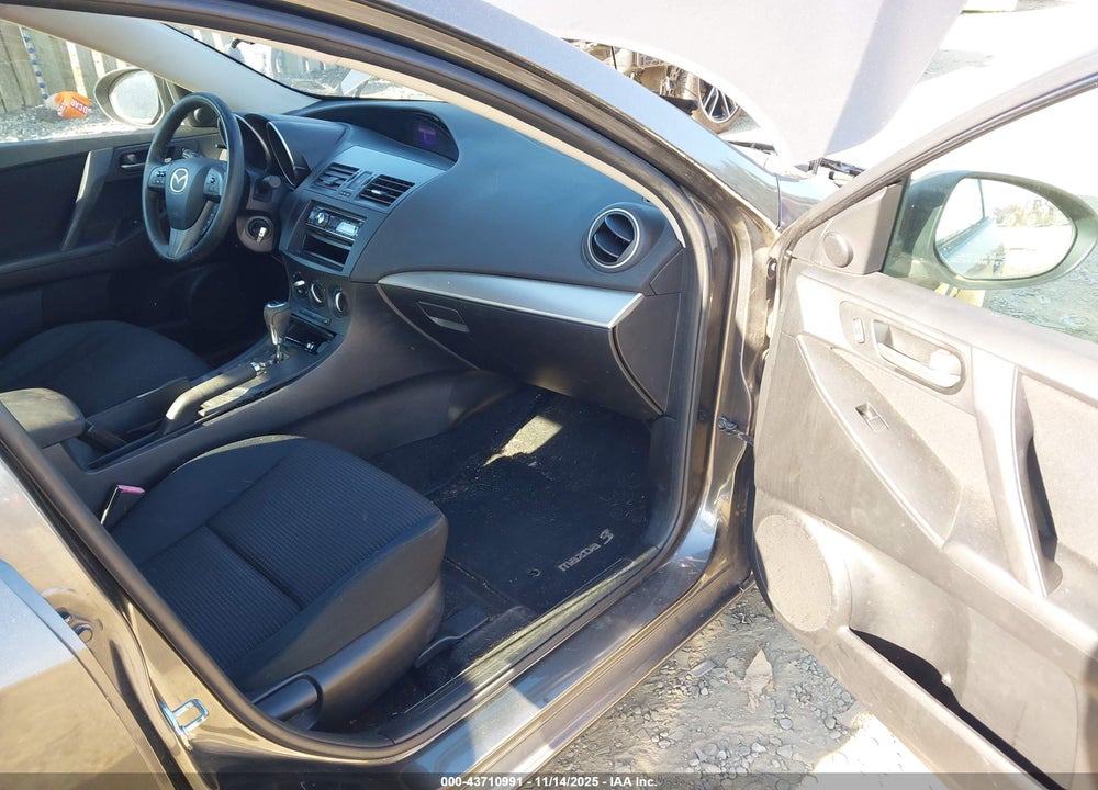 2012 MAZDA 3 I TOURING VIN: JM1BL1V8XC1591182