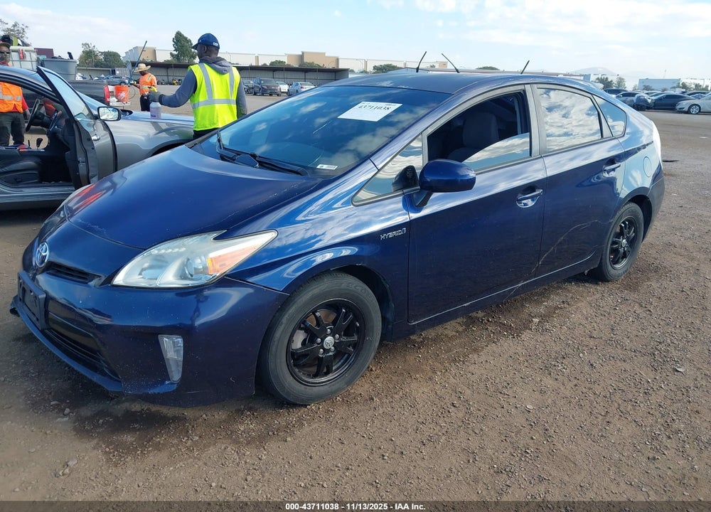 2014 TOYOTA PRIUS TWO VIN: JTDKN3DU9E1835136