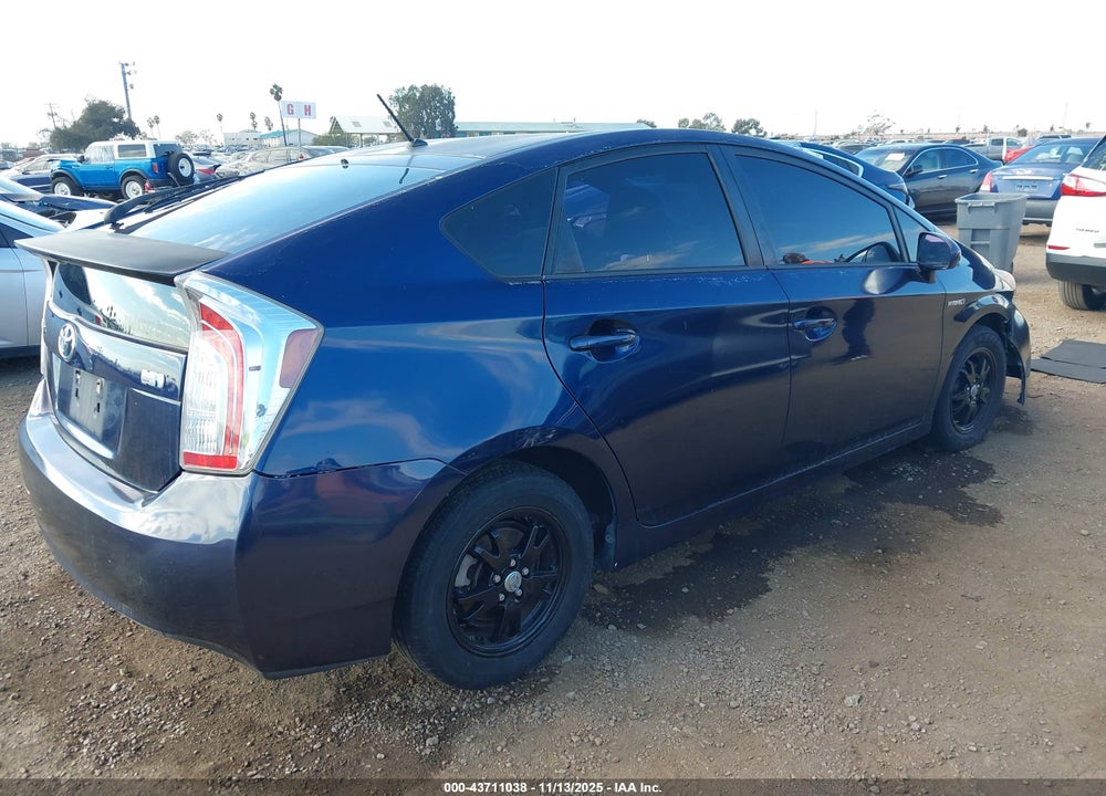 2014 TOYOTA PRIUS TWO VIN: JTDKN3DU9E1835136