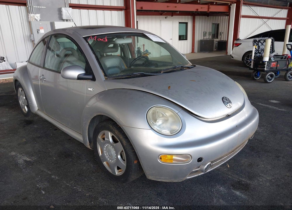 2001 VOLKSWAGEN NEW BEETLE GLS VIN: 3VWCK21C41M458356