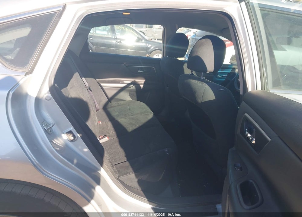 2015 NISSAN ALTIMA 2.5 SV VIN: 1N4AL3AP7FC417783