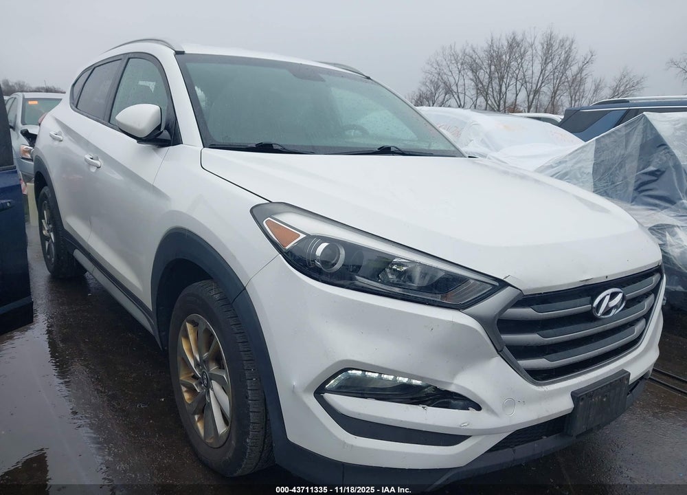 2018 HYUNDAI TUCSON SEL VIN: KM8J3CA43JU743739