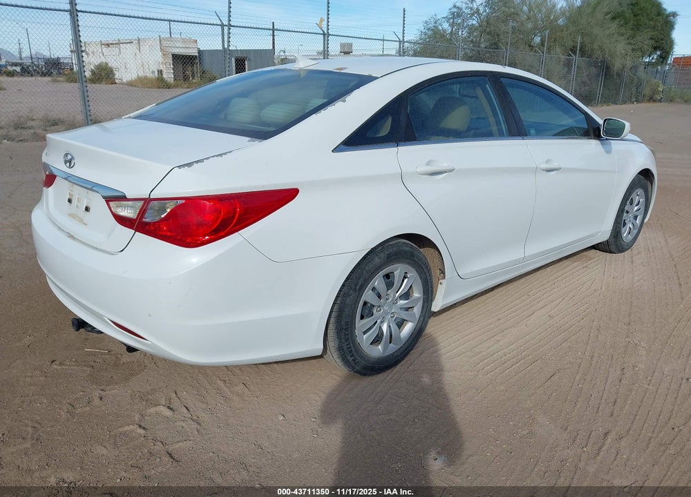 2011 HYUNDAI SONATA GLS VIN: 5NPEB4AC1BH187156