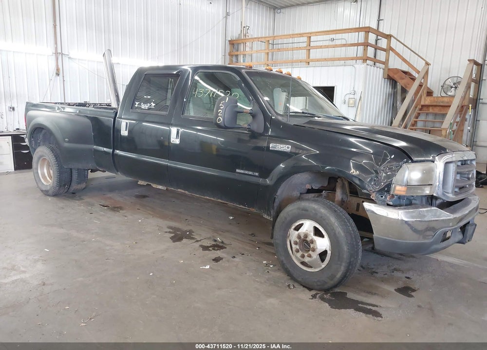 2002 FORD F-350 LARIAT/XL/XLT VIN: 1FTWW33F02EC44621