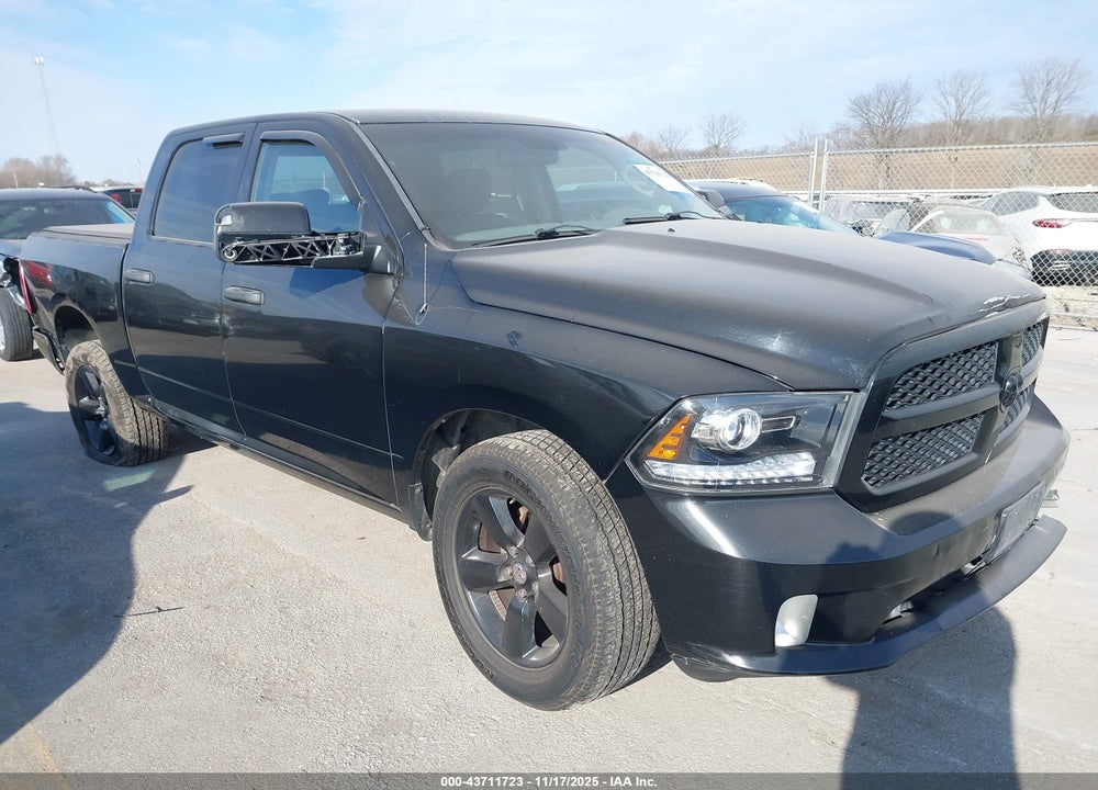 2014 RAM 1500 EXPRESS VIN: 1C6RR7KT3ES214898