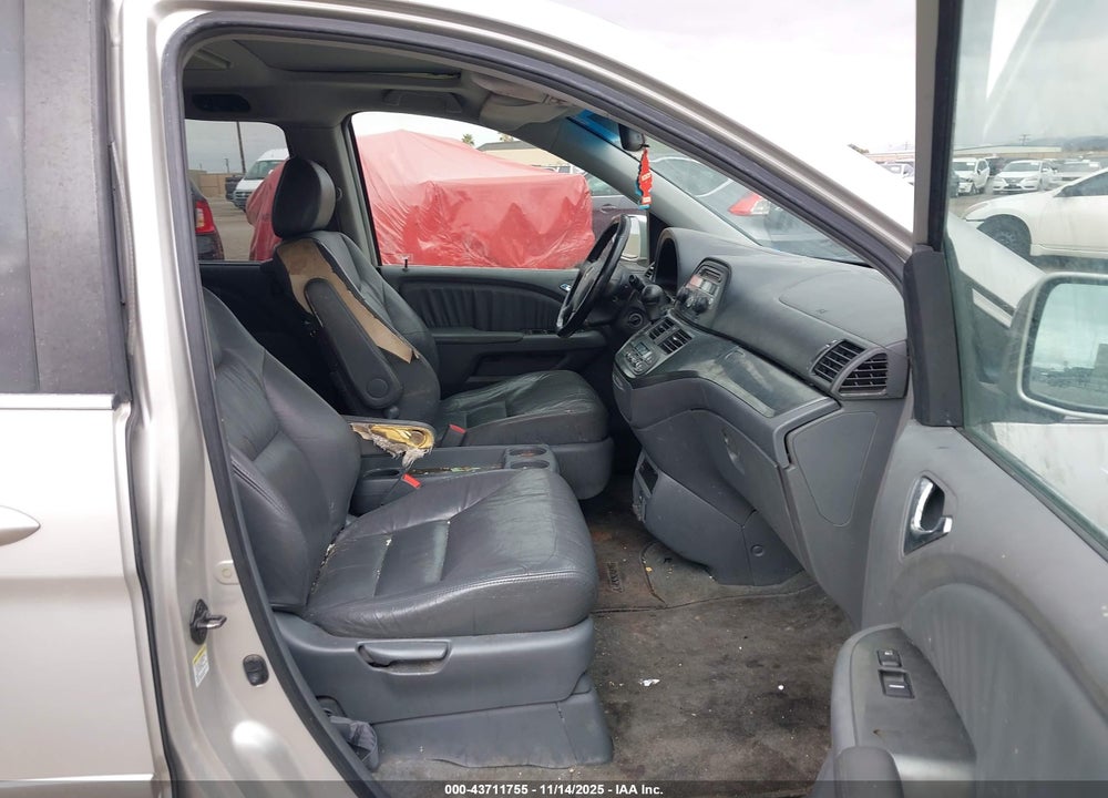 2006 HONDA ODYSSEY EX-L VIN: 5FNRL38756B431543