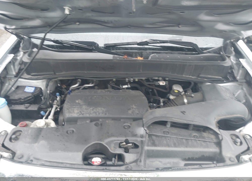 2011 HONDA PILOT EX-L VIN: 5FNYF4H59BB077673
