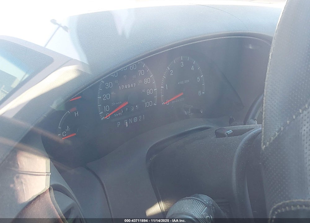 1998 FORD F-150 LARIAT/STANDARD/XL/XLT VIN: 1FTZX1763WKB73768