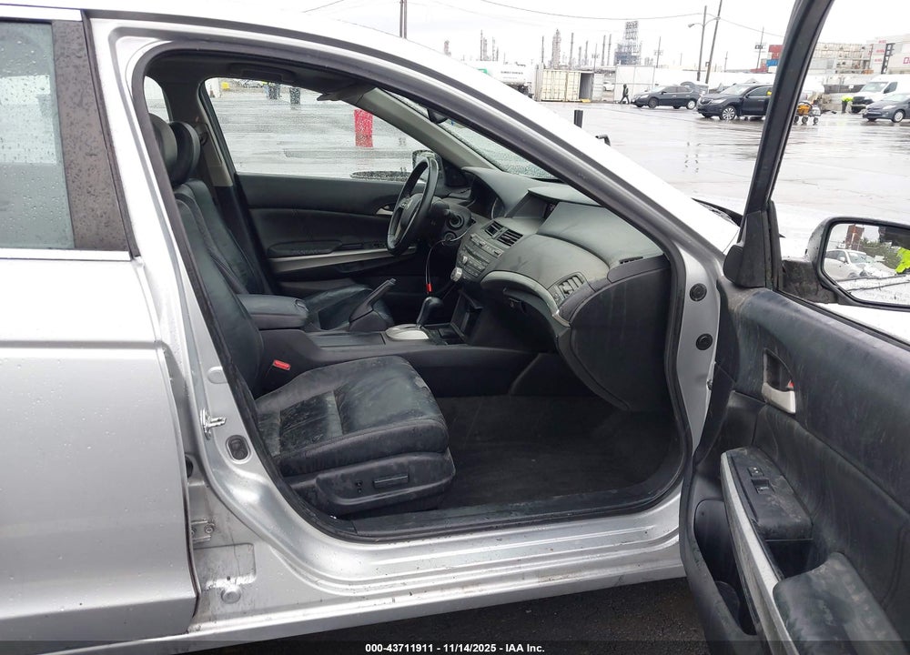 2010 HONDA ACCORD 3.5 EX-L VIN: 1HGCP3F85AA020460