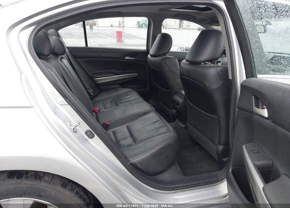 2010 HONDA ACCORD 3.5 EX-L VIN: 1HGCP3F85AA020460