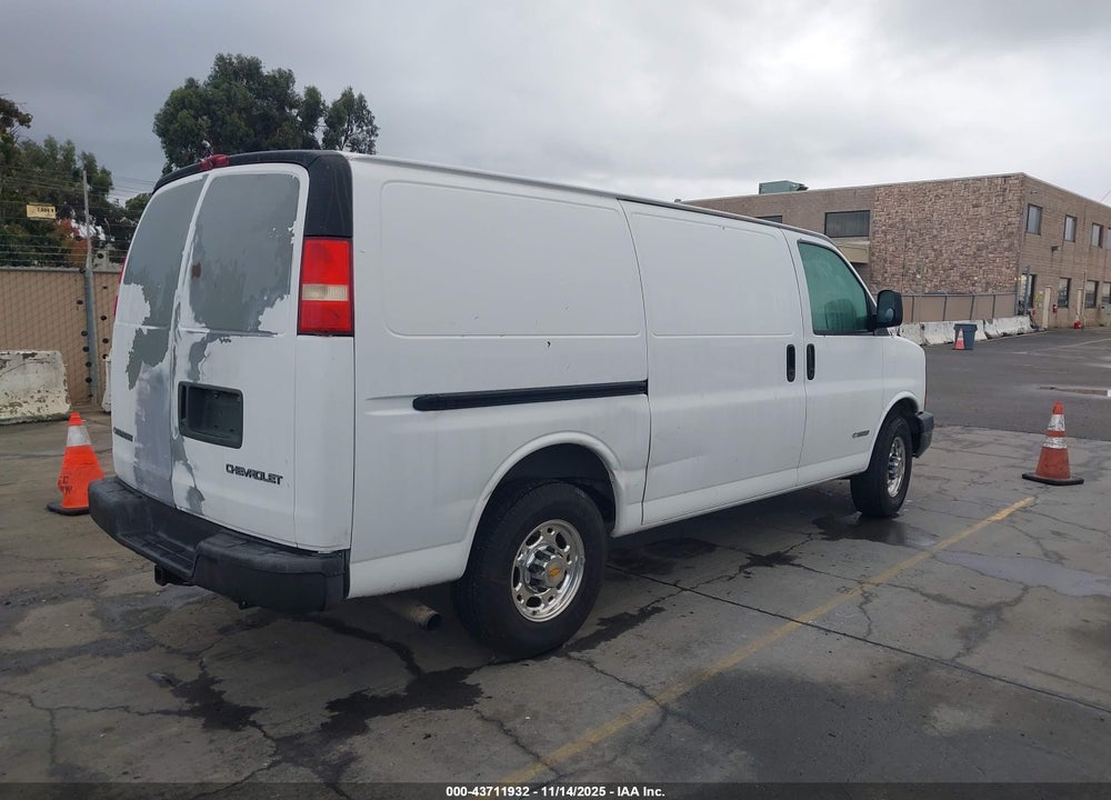2005 CHEVROLET EXPRESS VIN: 1GCGG25V551266643