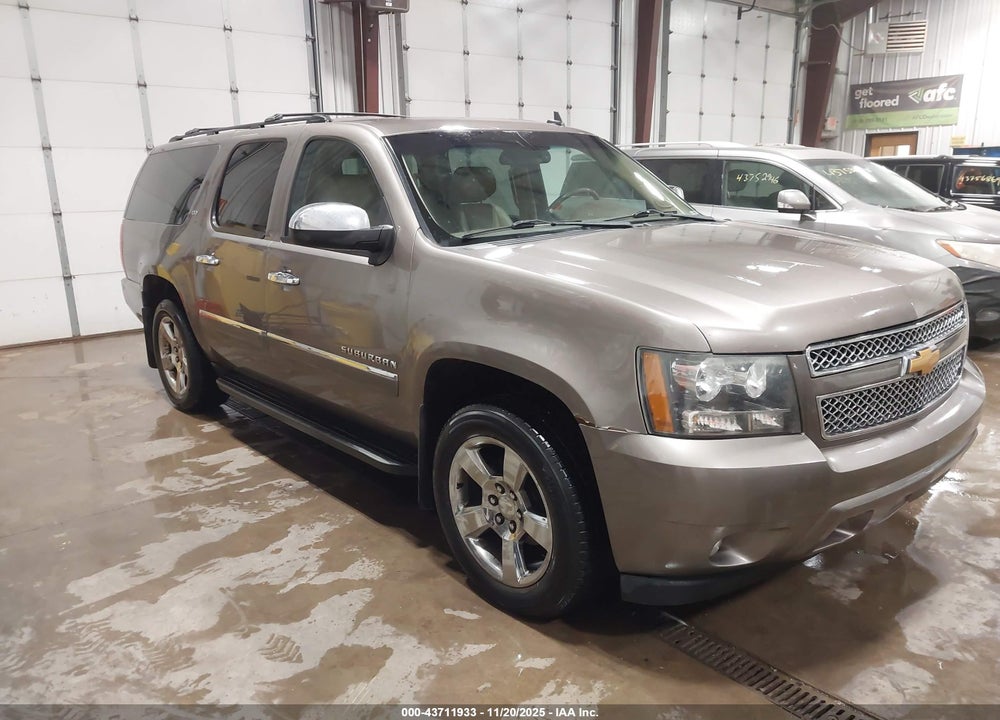 2014 CHEVROLET SUBURBAN 1500 LTZ VIN: 1GNSKKE71ER127337