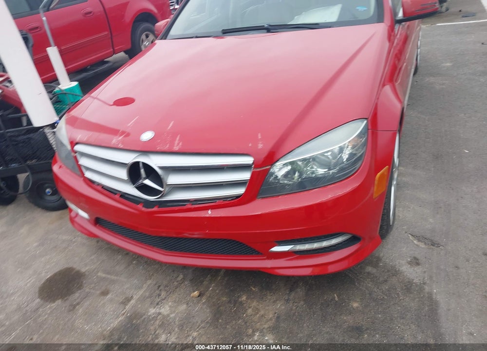2011 MERCEDES-BENZ C 300 SPORT VIN: WDDGF5EB0BR184364