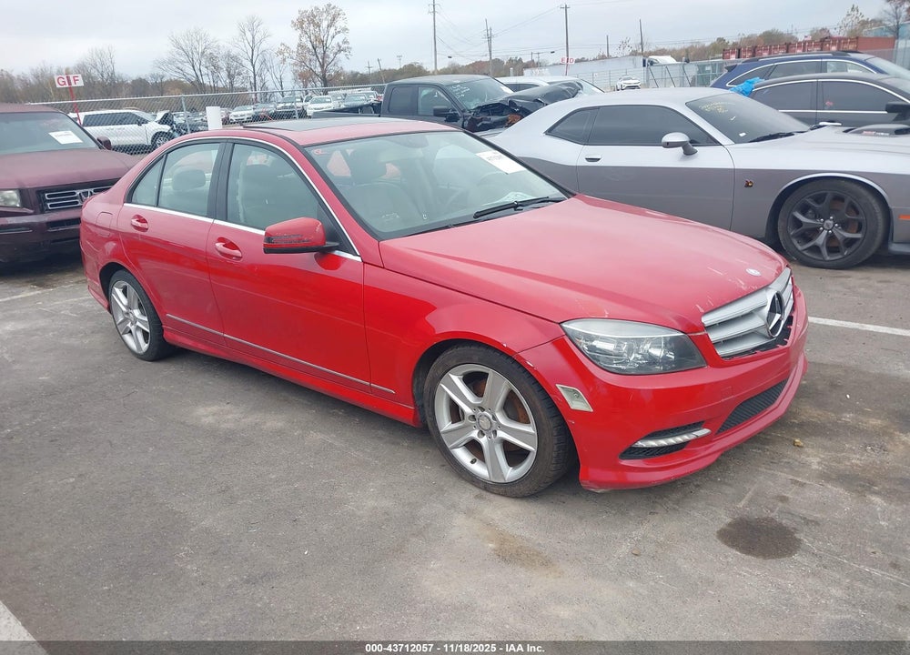 2011 MERCEDES-BENZ C 300 SPORT VIN: WDDGF5EB0BR184364