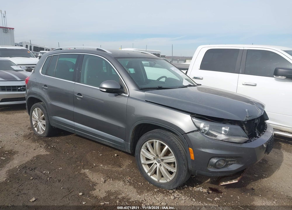 2012 VOLKSWAGEN TIGUAN SE VIN: WVGBV7AX6CW002766