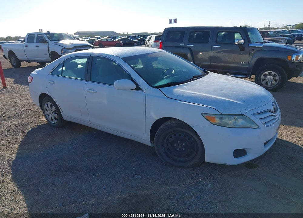 2011 TOYOTA CAMRY LE VIN: 4T1BF3EK2BU635585