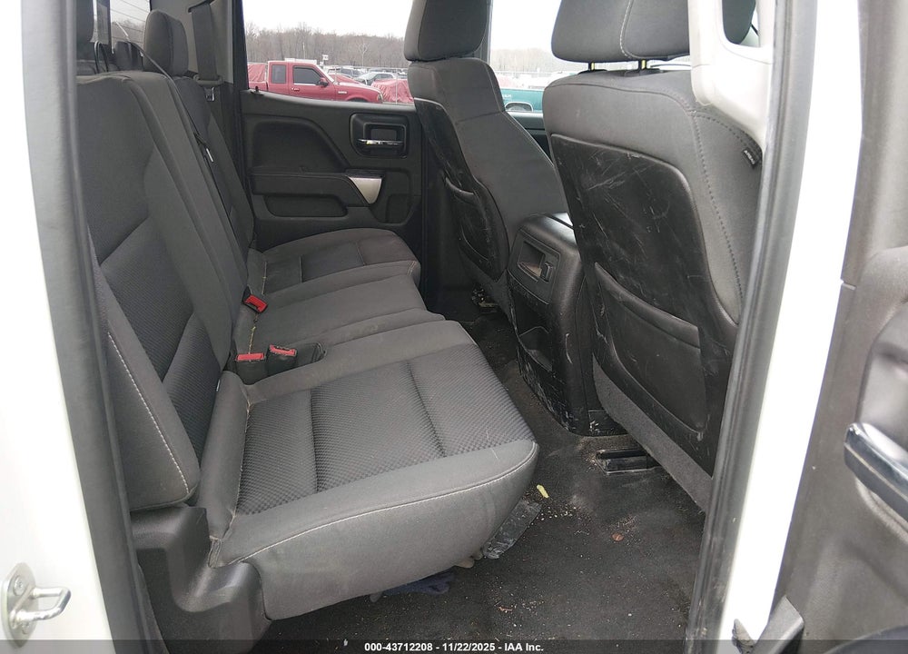 2015 CHEVROLET SILVERADO 1500 1LT VIN: 1GCVKREH7FZ275744