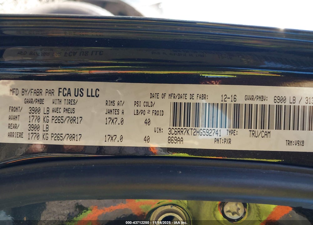 2017 RAM 1500 ST VIN: 3C6RR7KT2HG592741
