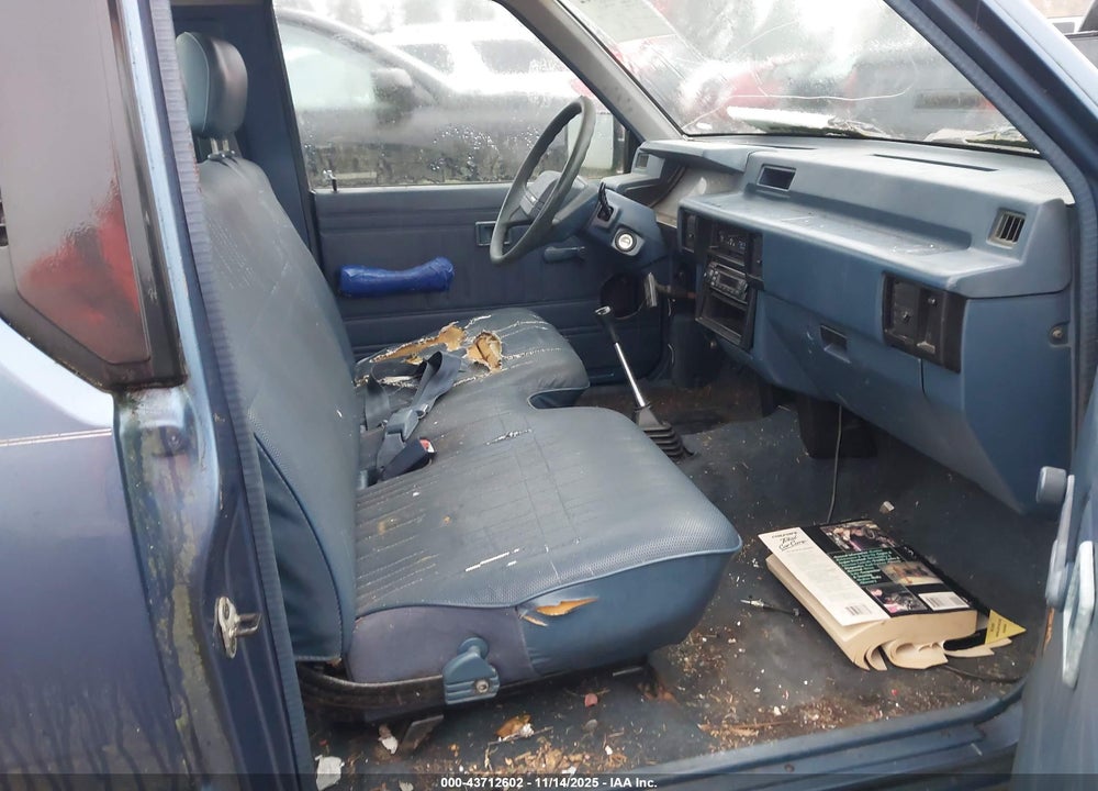 1990 MITSUBISHI MIGHTY MAX / S VIN: JA7FL24W1LP016860