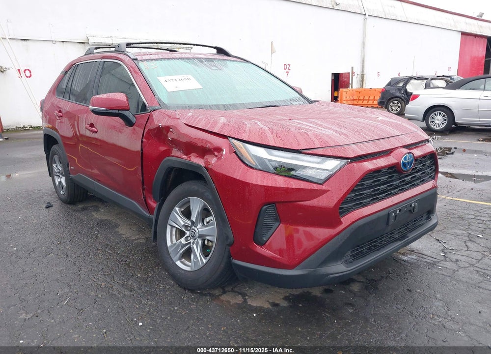 2024 TOYOTA RAV4 HYBRID XLE VIN: 4T3RWRFV8RU131635