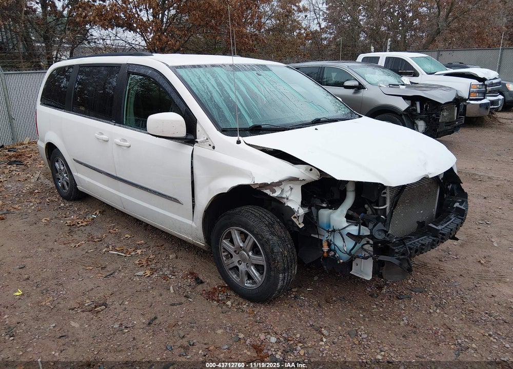 2011 CHRYSLER TOWN & COUNTRY TOURING VIN: 2A4RR5DG7BR610515