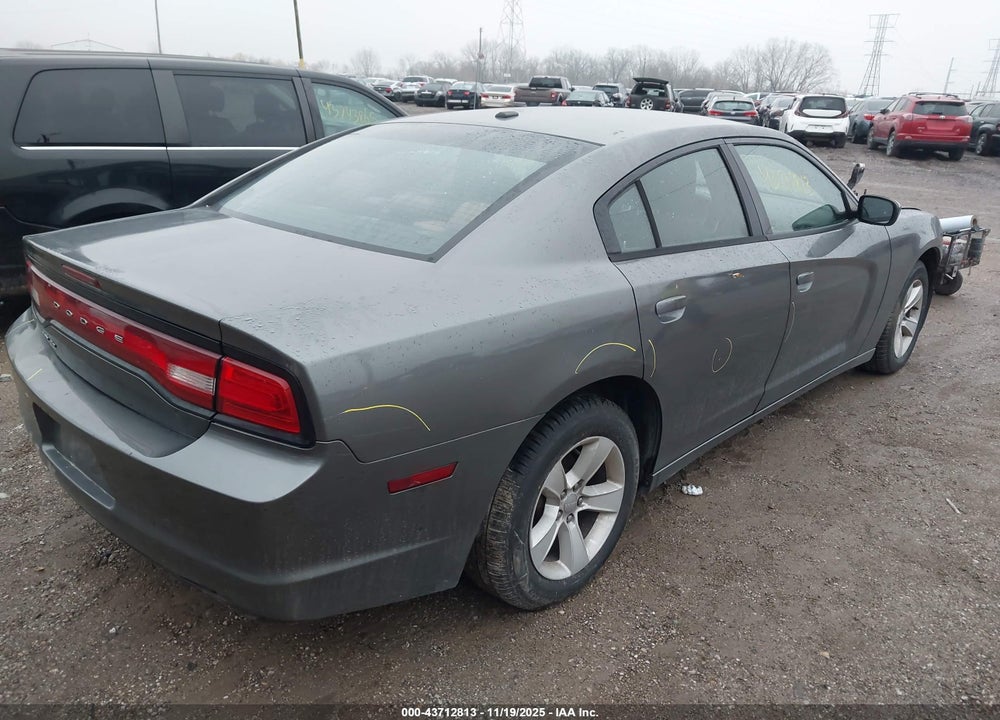 2011 DODGE CHARGER VIN: 2B3CL3CG6BH579123
