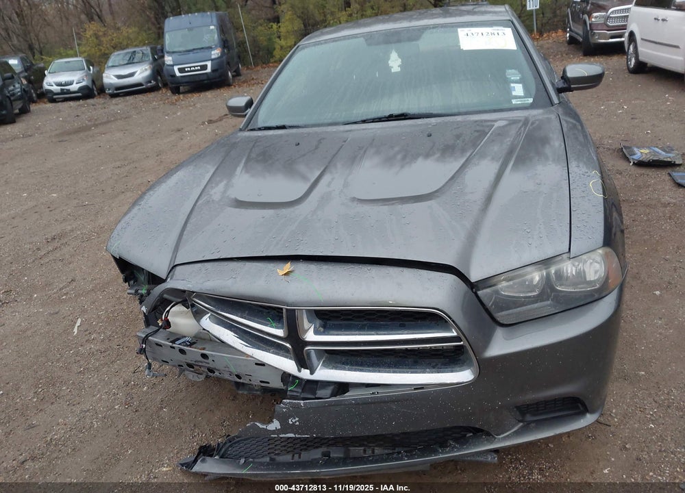 2011 DODGE CHARGER VIN: 2B3CL3CG6BH579123