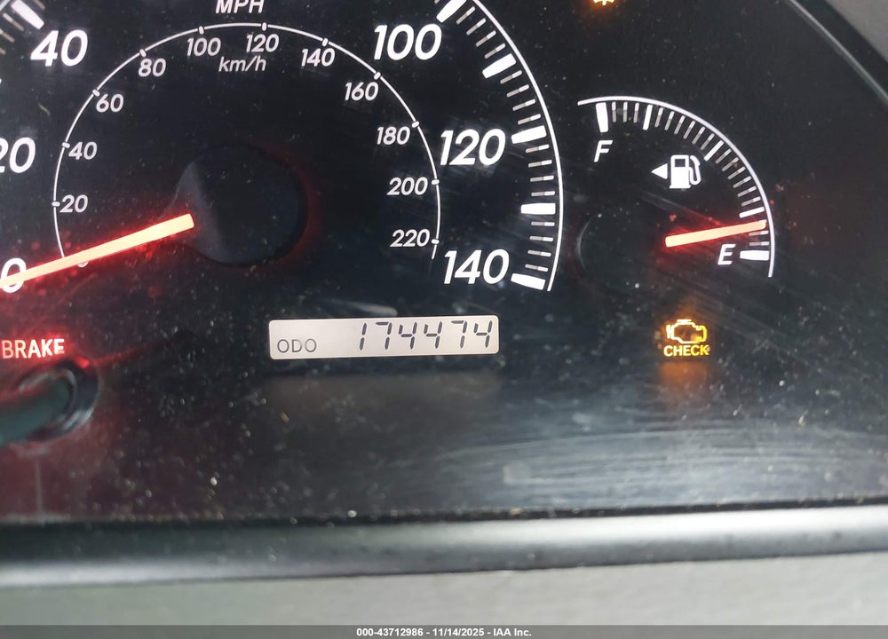 2005 TOYOTA CAMRY LE VIN: 4T1BE32K45U990169