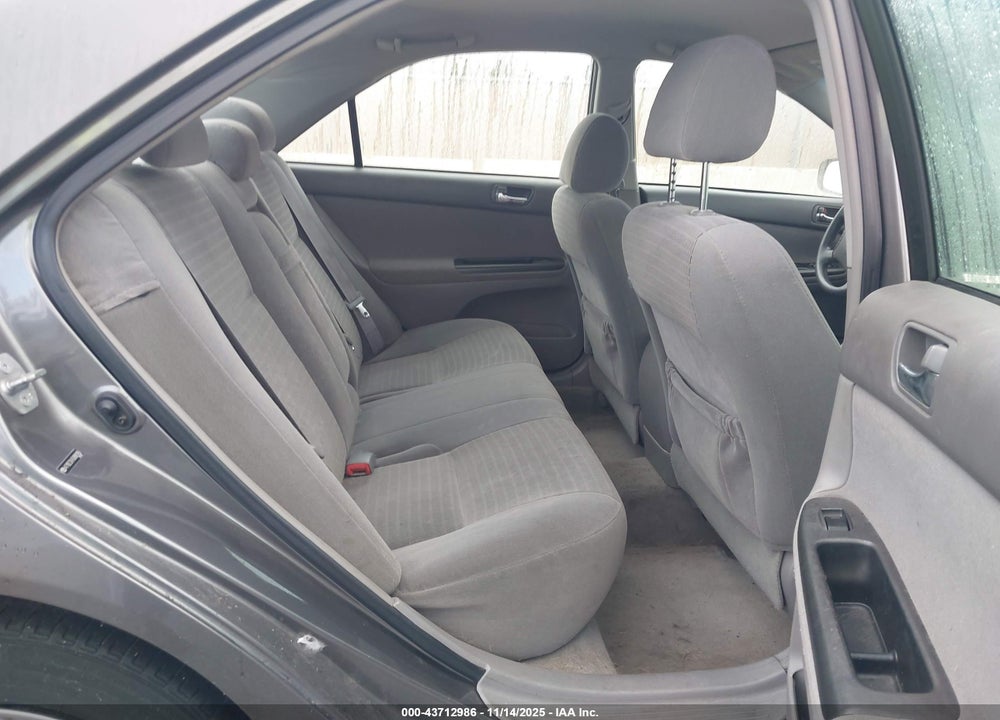 2005 TOYOTA CAMRY LE VIN: 4T1BE32K45U990169
