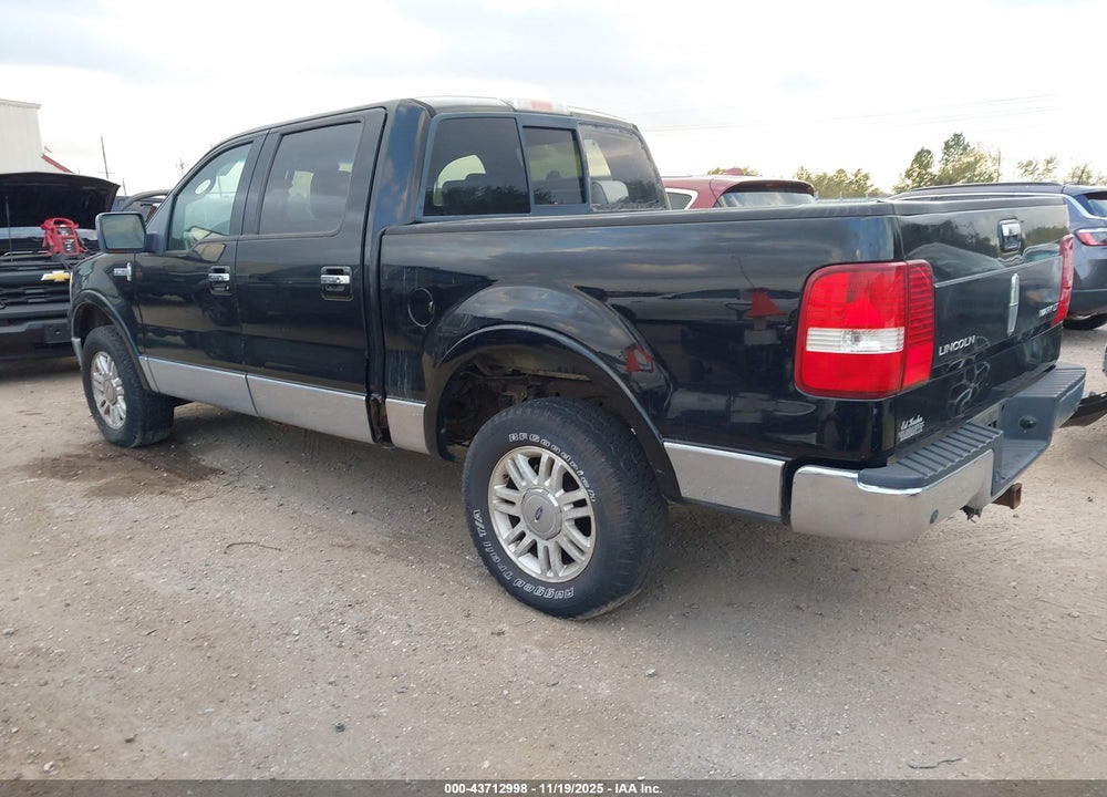 2006 LINCOLN MARK LT VIN: 5LTPW18526FJ00669