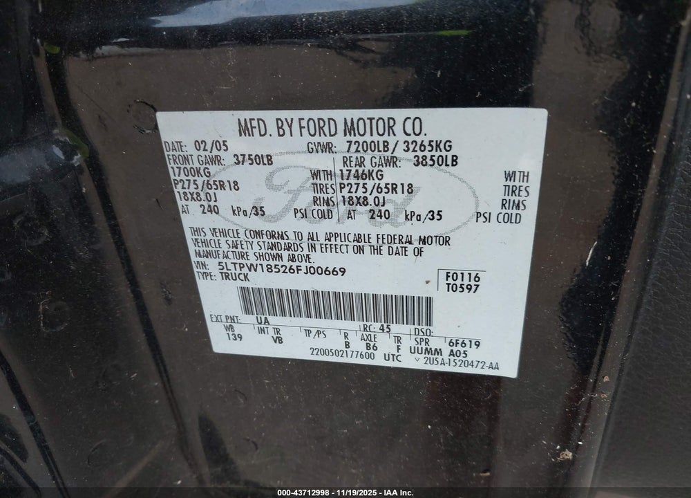 2006 LINCOLN MARK LT VIN: 5LTPW18526FJ00669