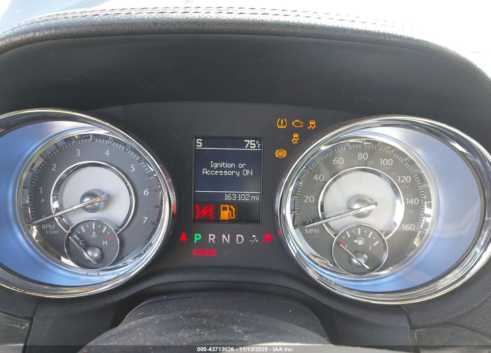 2011 CHRYSLER 300C VIN: 2C3CA6CT8BH585321