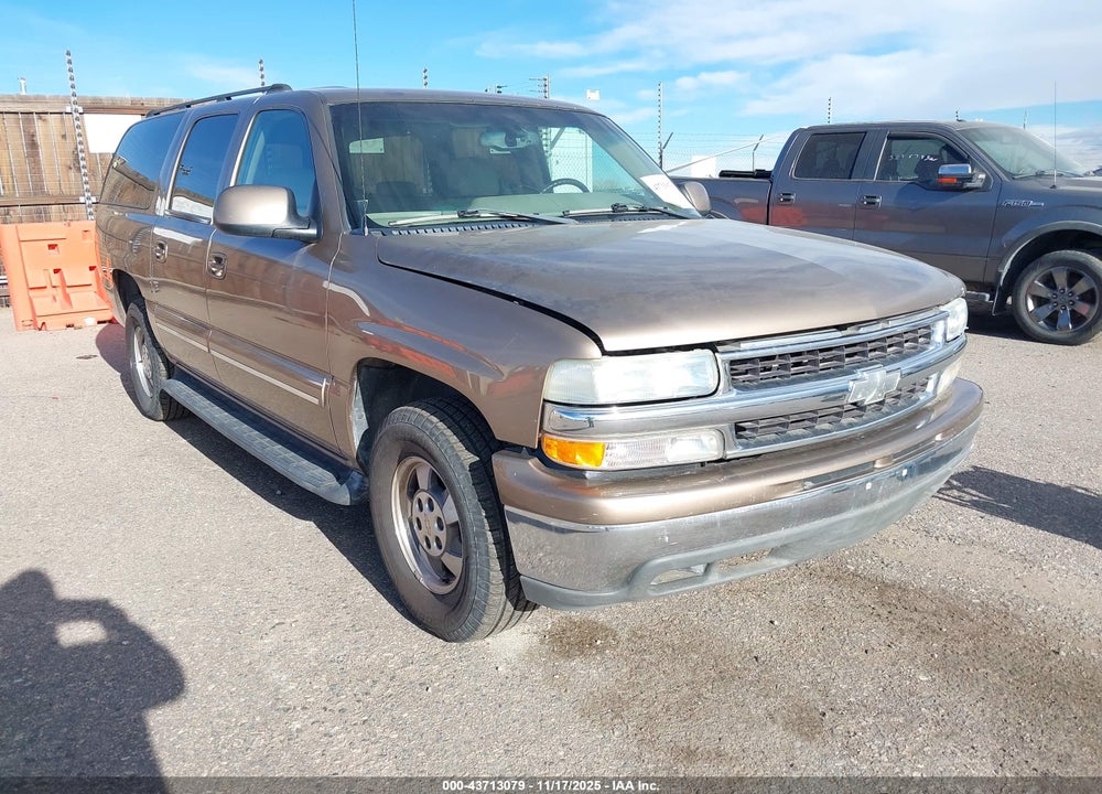 2003 CHEVROLET SUBURBAN 1500 LT VIN: 1GNEC16Z93R159874
