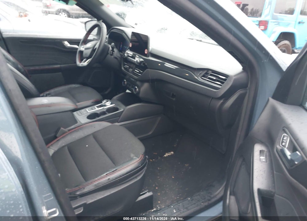 2025 FORD ESCAPE VIN: 1FMCU9NA2SUB43904