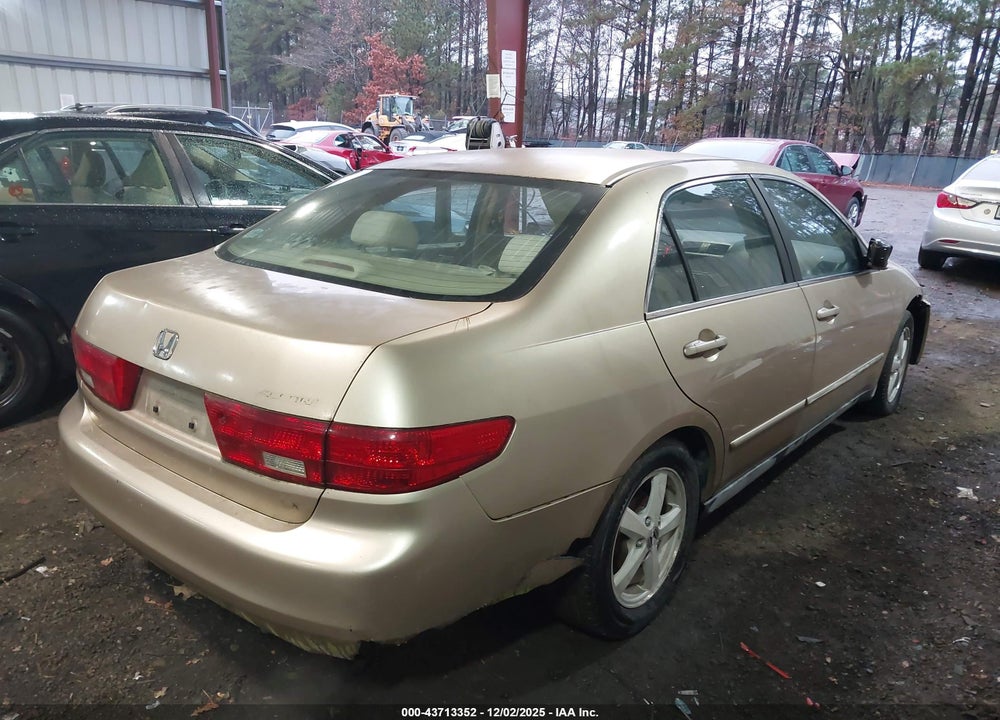2005 HONDA ACCORD 2.4 LX VIN: 1HGCM56445A197122