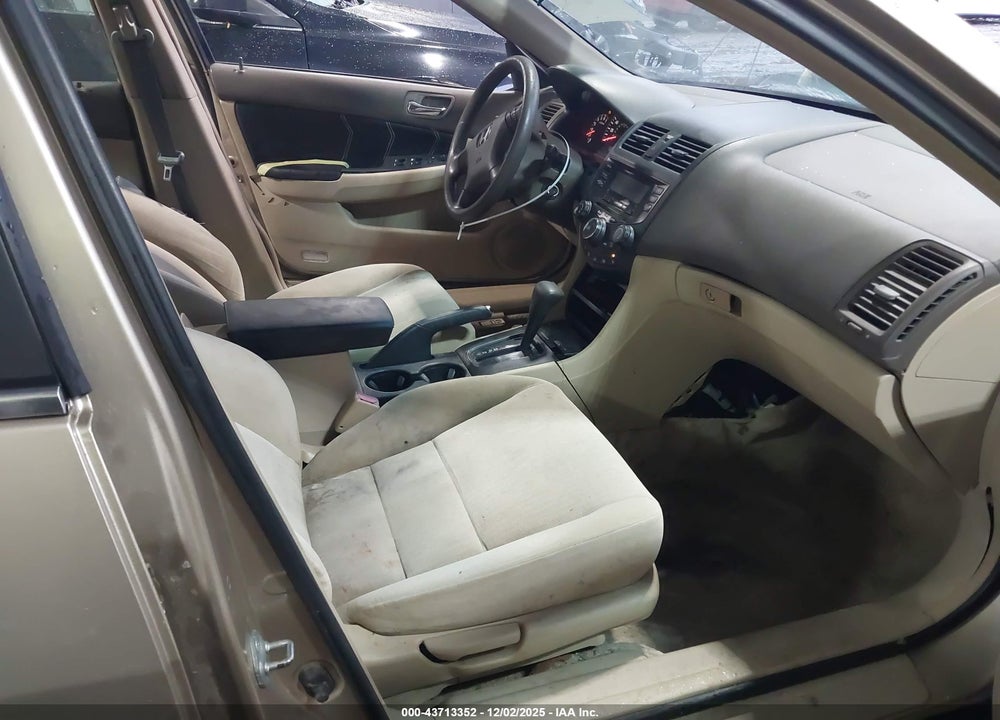 2005 HONDA ACCORD 2.4 LX VIN: 1HGCM56445A197122