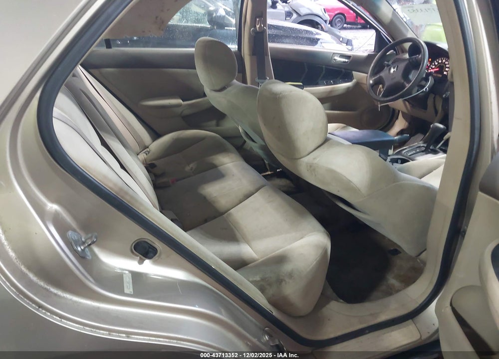 2005 HONDA ACCORD 2.4 LX VIN: 1HGCM56445A197122