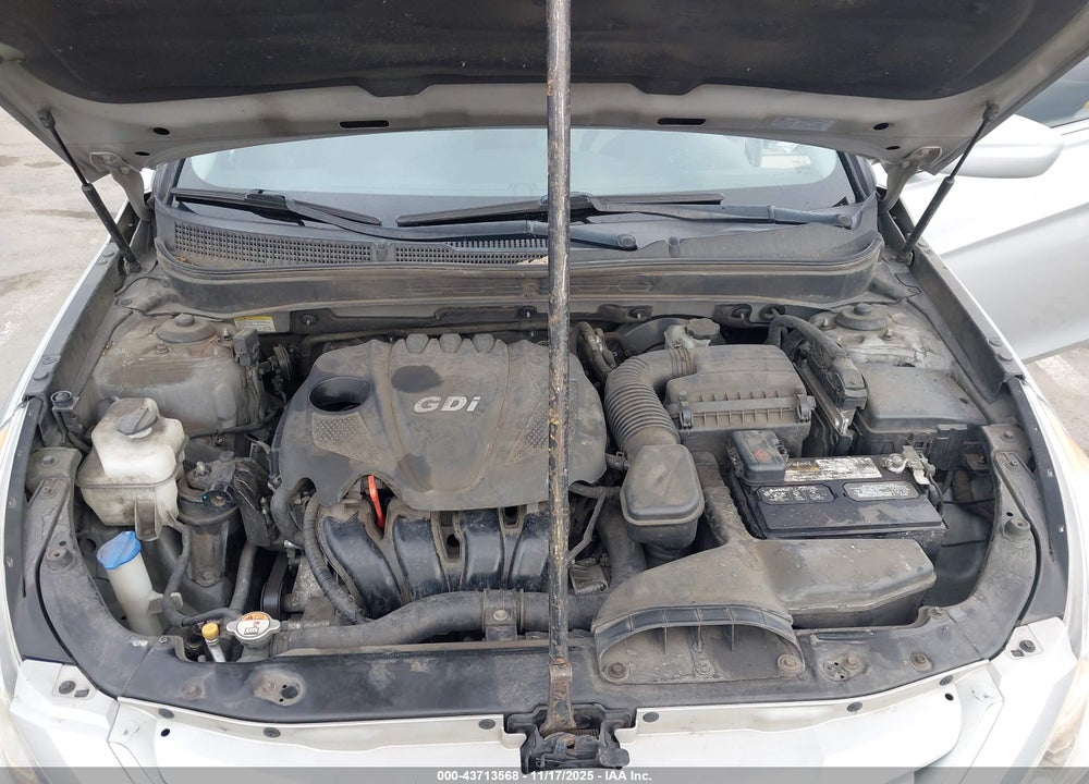 2013 HYUNDAI SONATA GLS VIN: 5NPEB4AC5DH696878