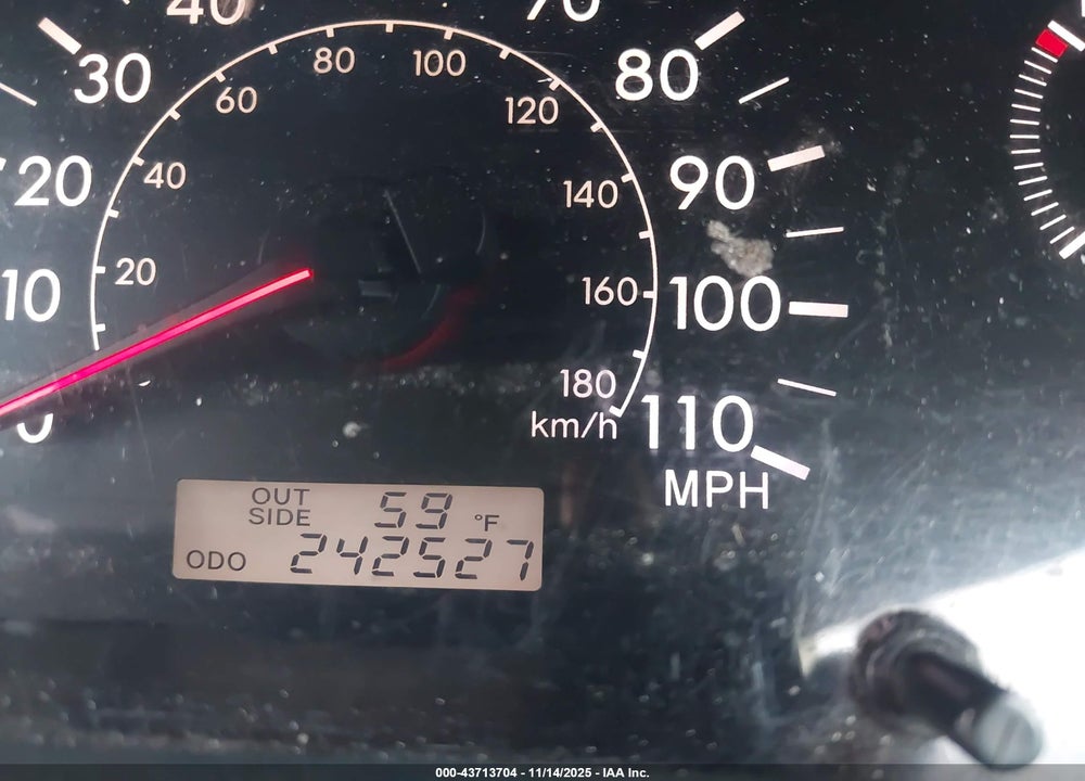 2006 TOYOTA COROLLA LE VIN: 1NXBR32E26Z577795
