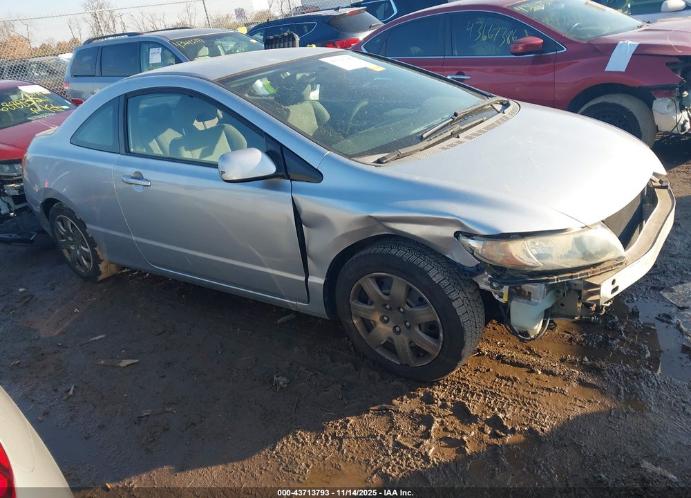 2010 HONDA CIVIC LX VIN: 2HGFG1B61AH512118