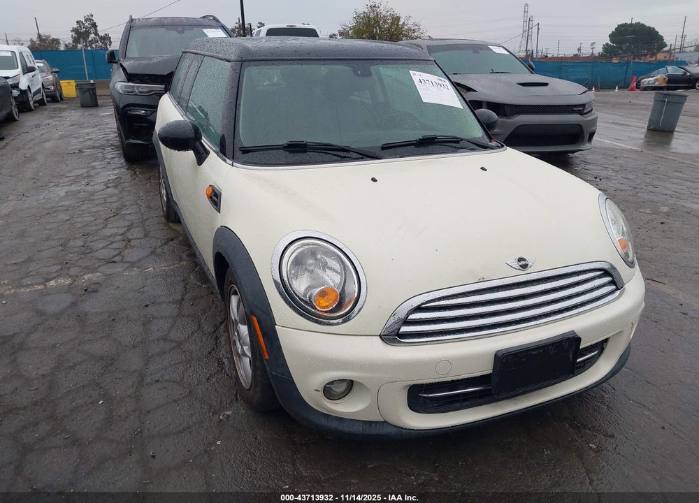 2014 MINI CLUBMAN COOPER VIN: WMWZF3C53ET571595