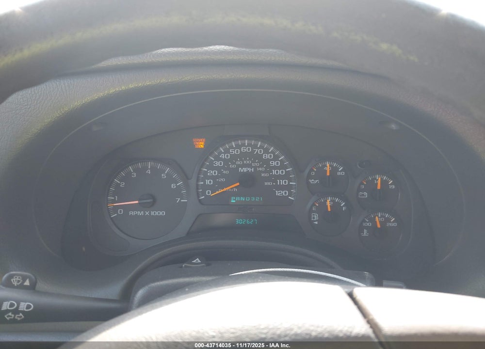 2004 CHEVROLET TRAILBLAZER LT VIN: 1GNDT13S342163027